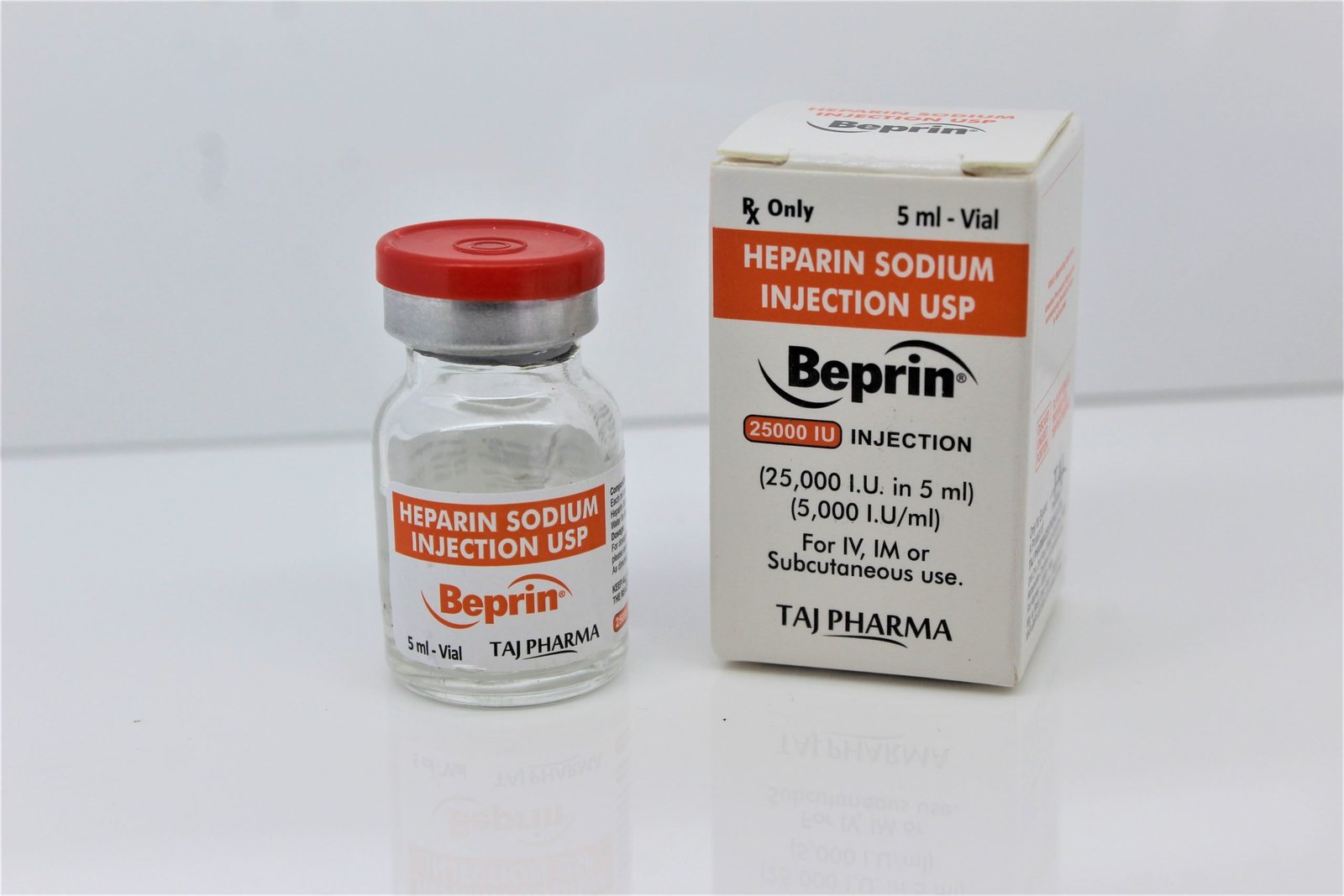 Taj Pharmaceuticals, the well-known Heparin Sodium Injection 25000 IU Manufacturer in India gives the assurance of high-quality and purity. The company carries the rich experience in the niche manufacturing of Heparin Sodium Injection 25000 IU. Taj Pharmaceuticals is reputed manufacturer and Heparin Sodium Injection 25000 IU suppliers in India.