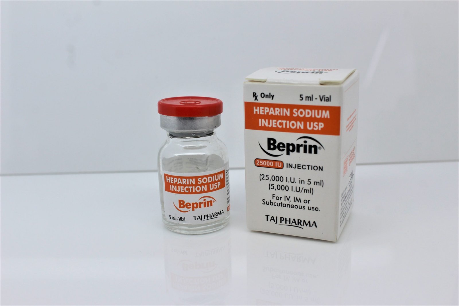 Heparin Sodium Injection 25000 IU at best price, Heparin Sodium Injection 25000 IU manufacturers, Heparin Sodium Injection 25000 IU suppliers, Heparin Sodium Injection 25000 IU dealers, Heparin Sodium Injection 25000 IU traders, Heparin Sodium Injection 25000 IU exporters, Heparin Sodium Injection 25000 IU price