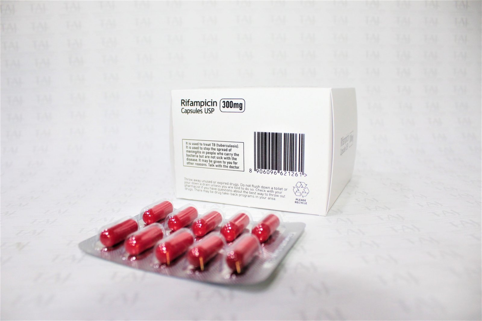 Rifampicin Capsules USP 300 mg Treatment and Facts, Rifampicin Capsules USP 300 mg to Sell and Buy, Rifampicin Capsules USP 300 mg Traders, Vendor, Rifampicin Capsules USP 300 mg suppliers, Rifampicin Capsules USP 300 mg exporters, Rifampicin Capsules USP 300 mg price