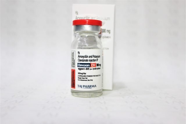 Amoxycillin and Potassium Clavulanate Injection IP 300mg 