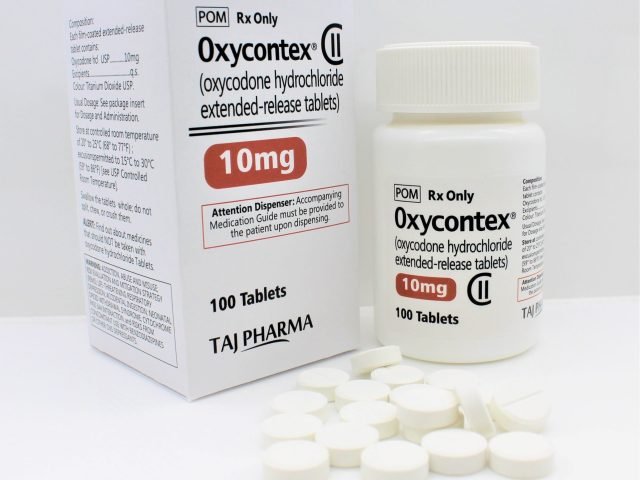 Oxycodone Hydrochloride Extended-Release Tablet 10mg